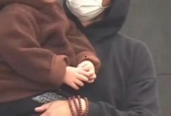 狗仔爆料娱乐圈有两个孩子