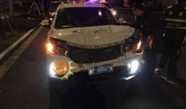 最新撞车爆料事件,事故现场细节及各方反应揭秘